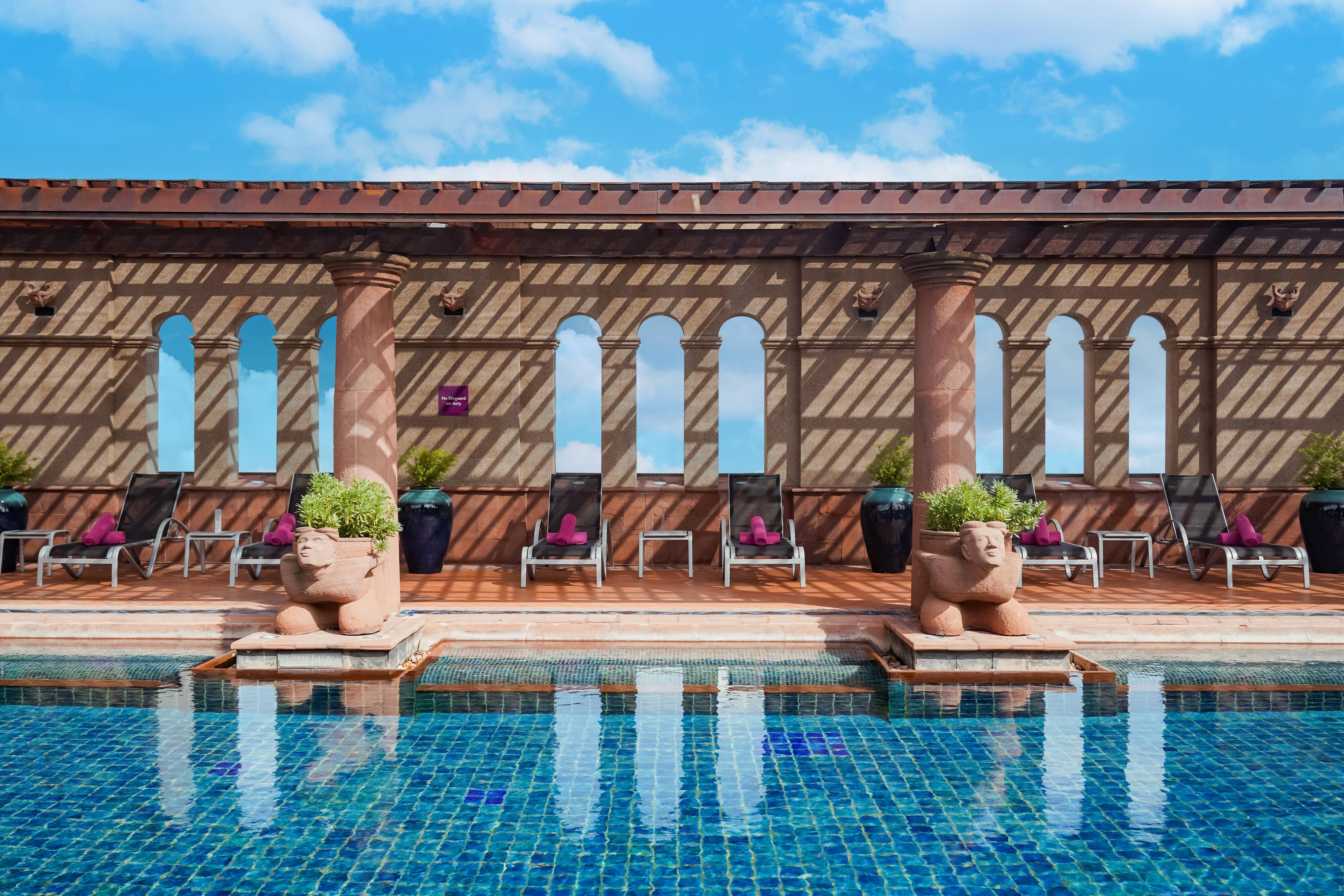 Crowne Plaza Bangkok Lumpini Park By Ihg Hotell Eksteriør bilde