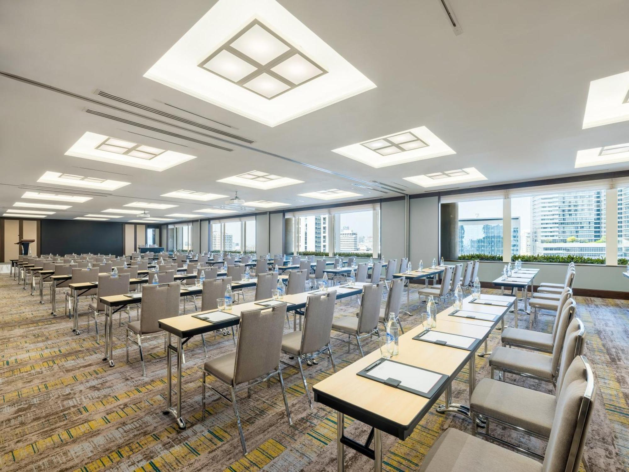 Crowne Plaza Bangkok Lumpini Park By Ihg Hotell Eksteriør bilde
