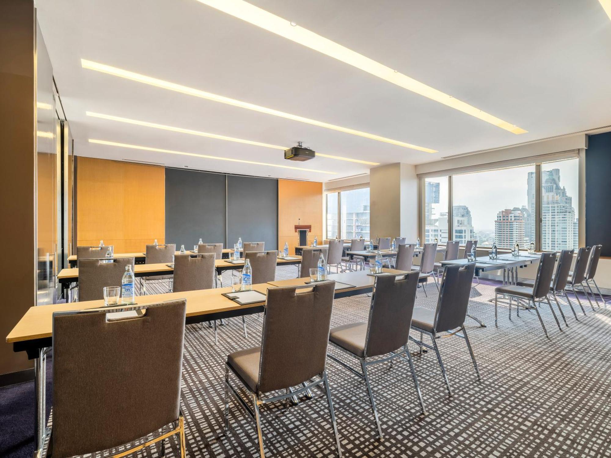 Crowne Plaza Bangkok Lumpini Park By Ihg Hotell Eksteriør bilde